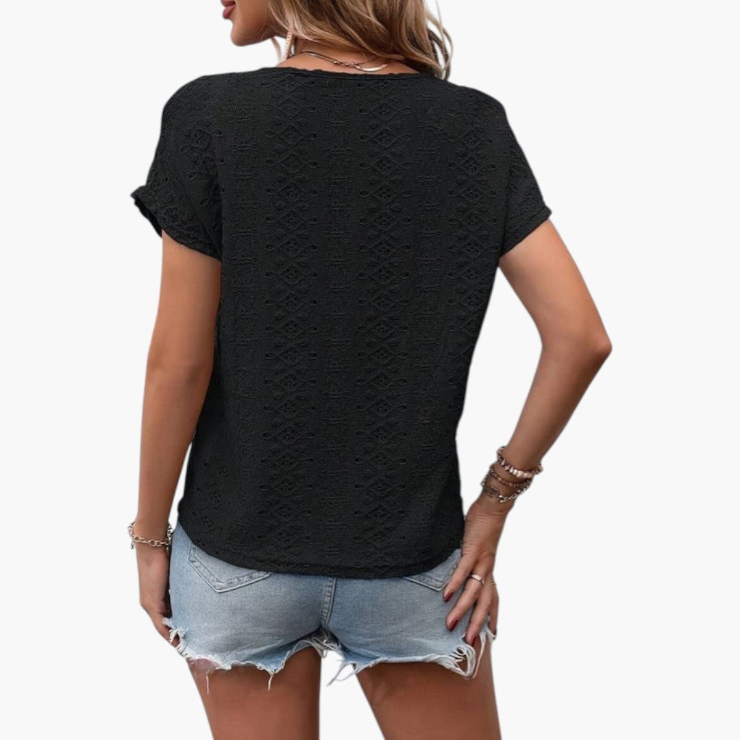 T-shirt til kvinder med dyb halsudskæring