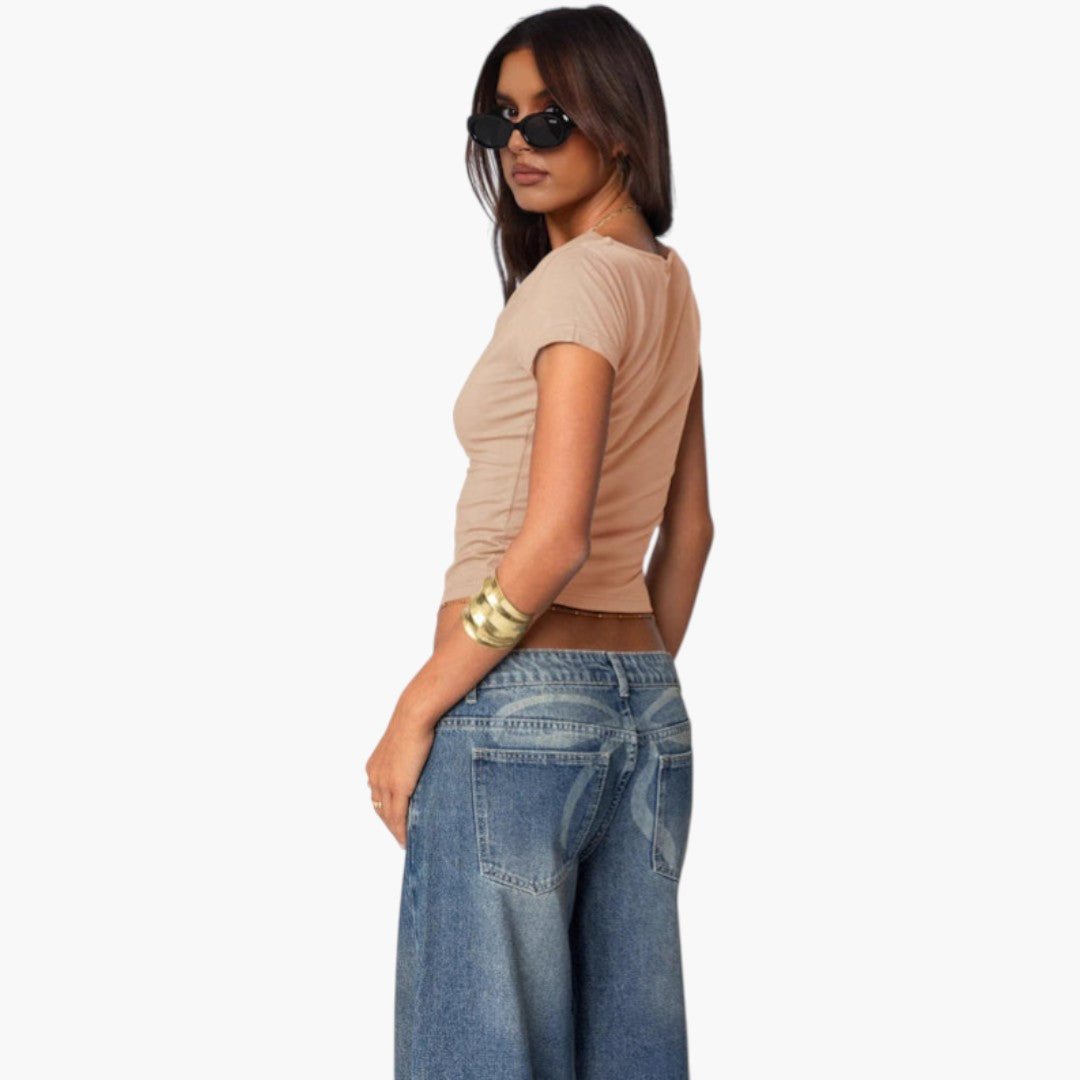 Maglietta donna con scollo a cascata e maniche corte