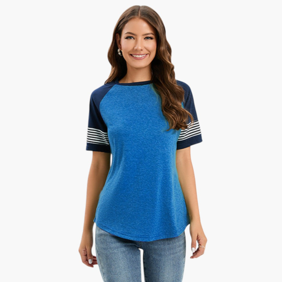 T-shirt de mulher com mangas raglã e detalhe às riscas