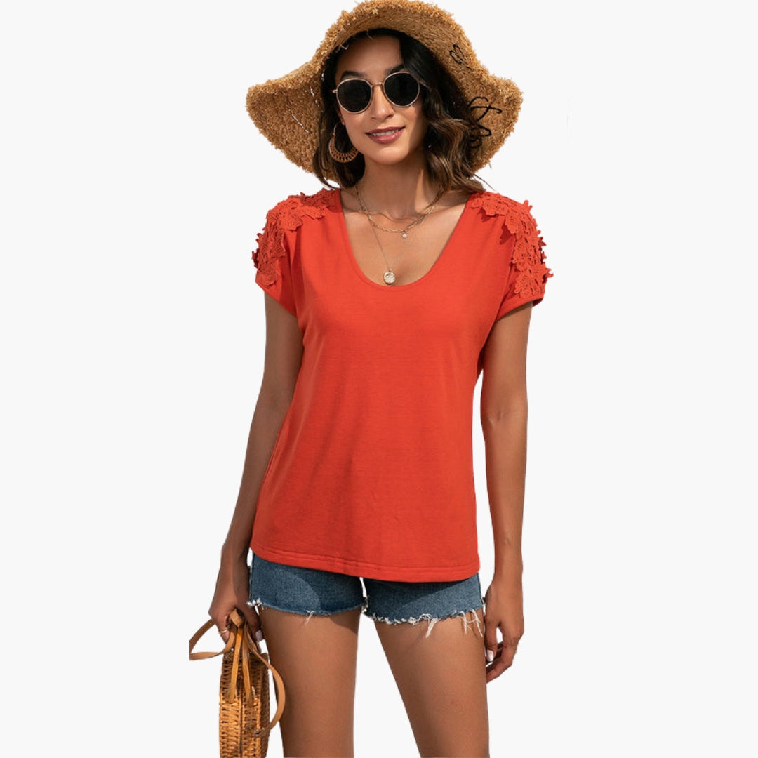 Maglietta donna con inserti in pizzo sulle spalle