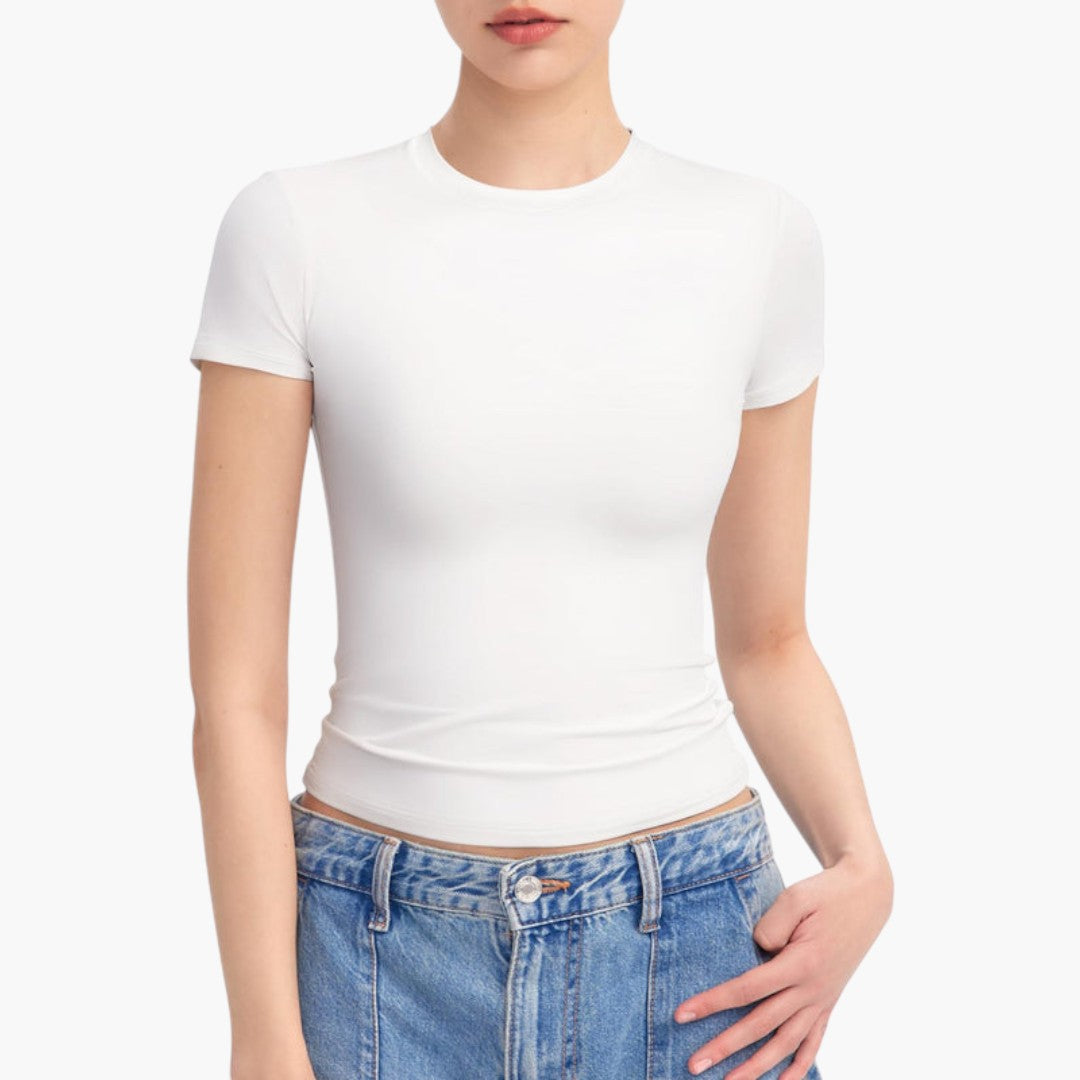 t-shirt de mulher com decote redondo e mangas curtas