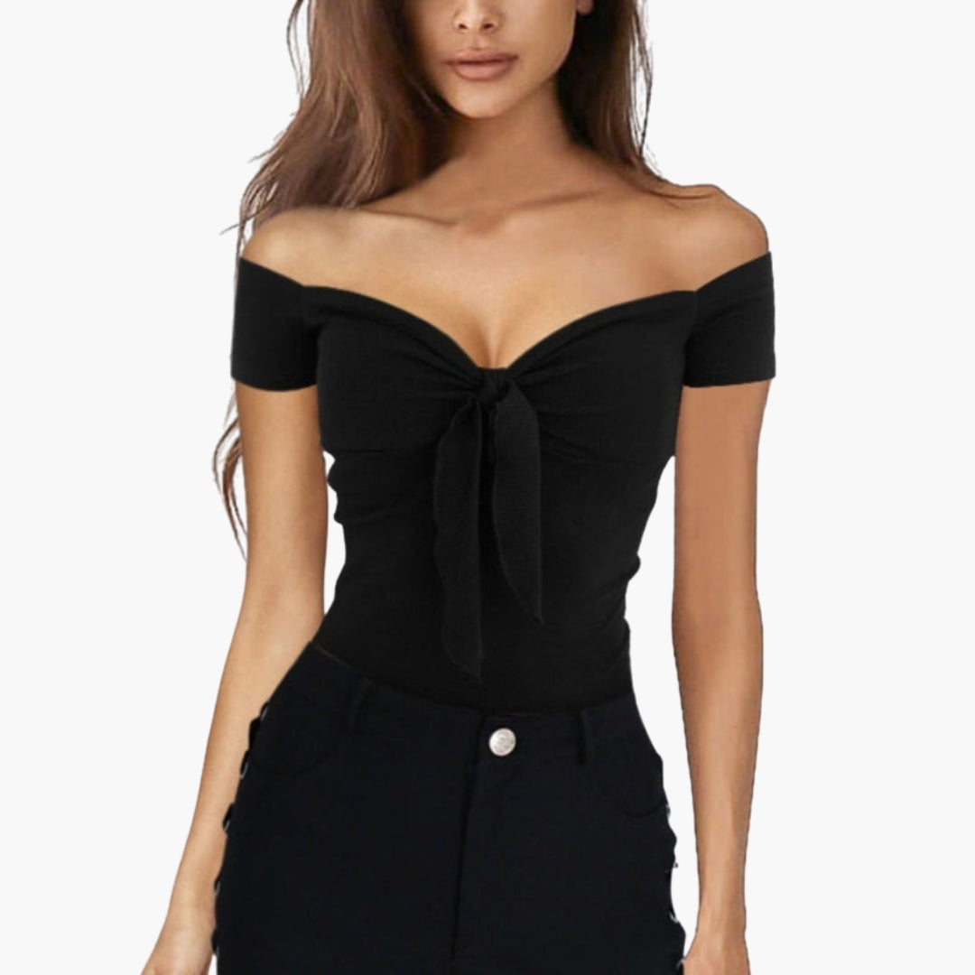 T-shirt mulher ombros descobertos com laço à frente