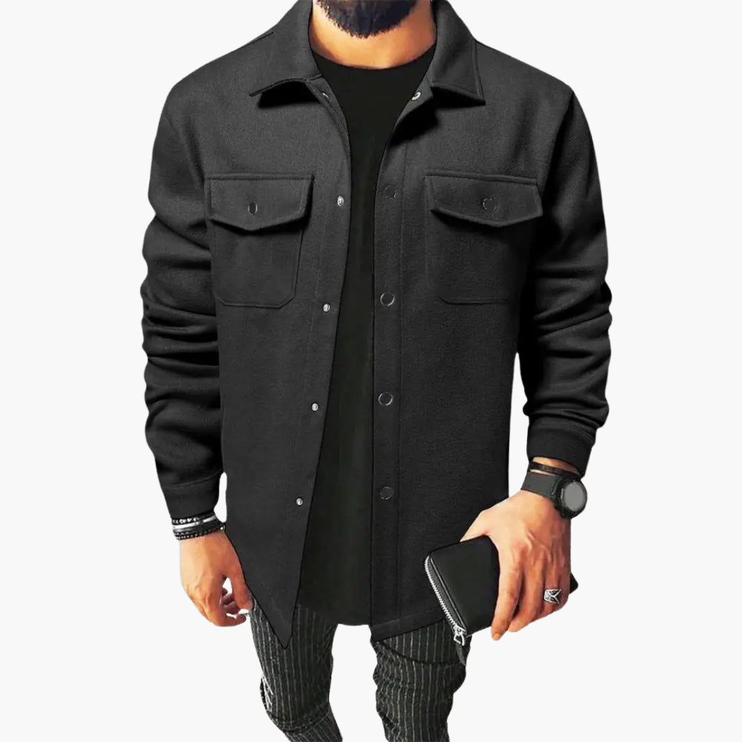 Camicia da uomo taglio ampio con tasche sul petto