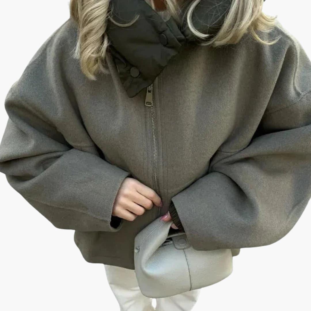 Veste pour femme avec capuche surdimensionnée et fermeture éclair