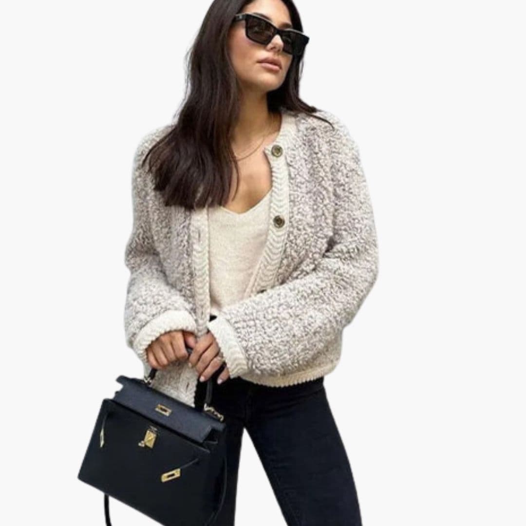 Damevest i teddy-stil med knapper foran