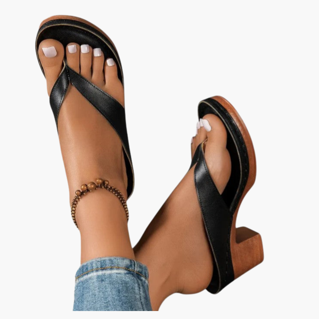 Sandali da donna con tacco a blocco e suola platform