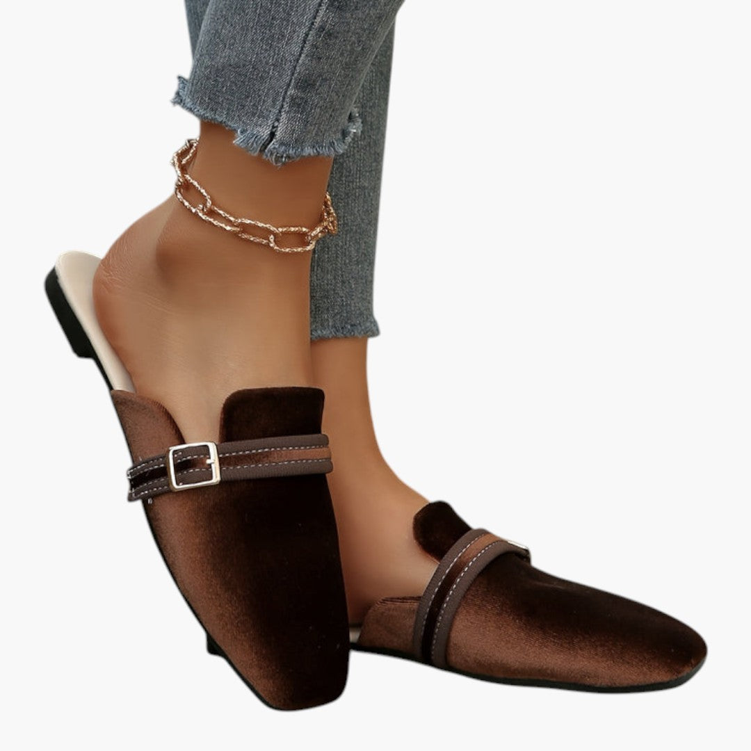 Buty damskie z kwadratowym noskiem i zapięciem typu slip-on