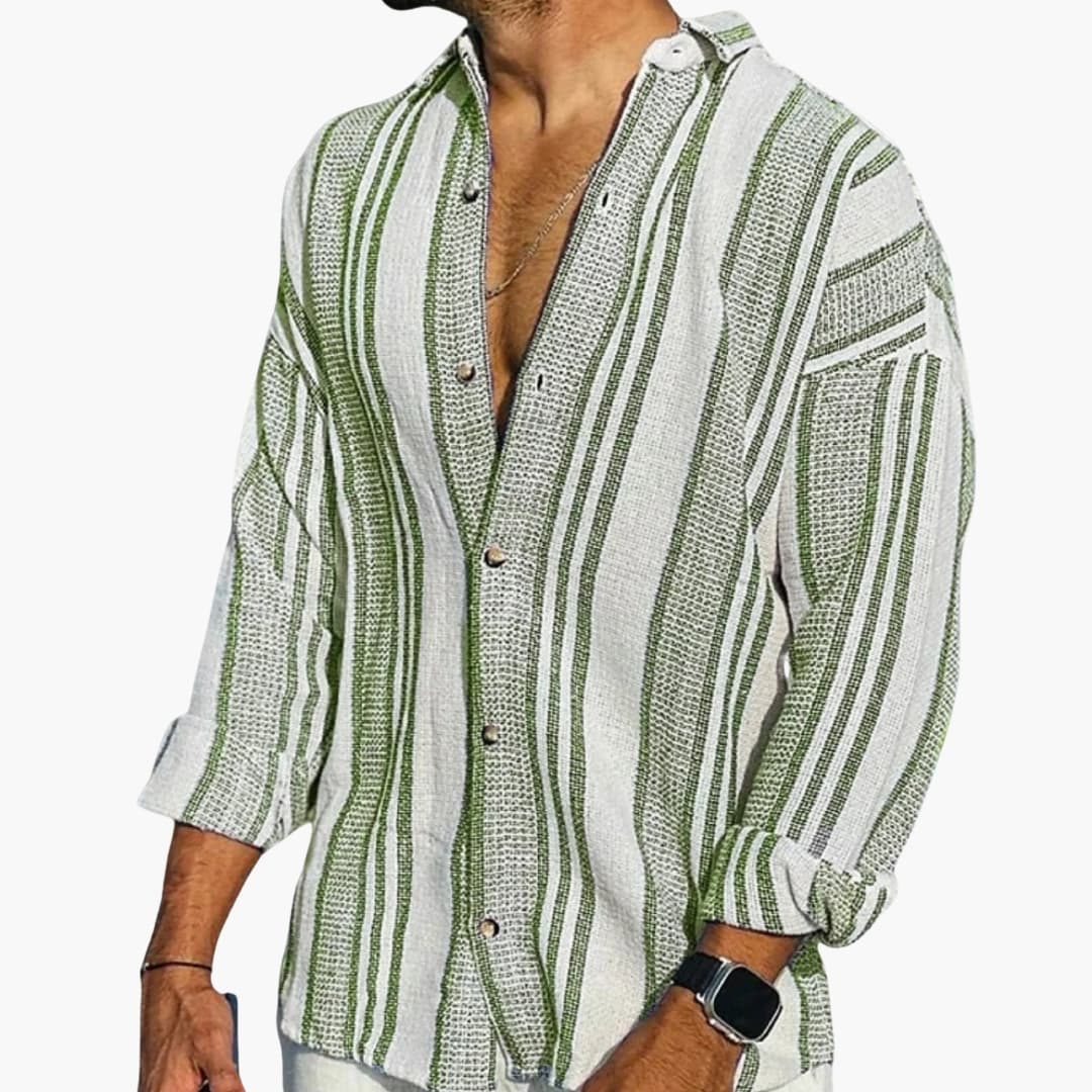 Chemise homme à manches longues avec col classique et fermeture boutonnée