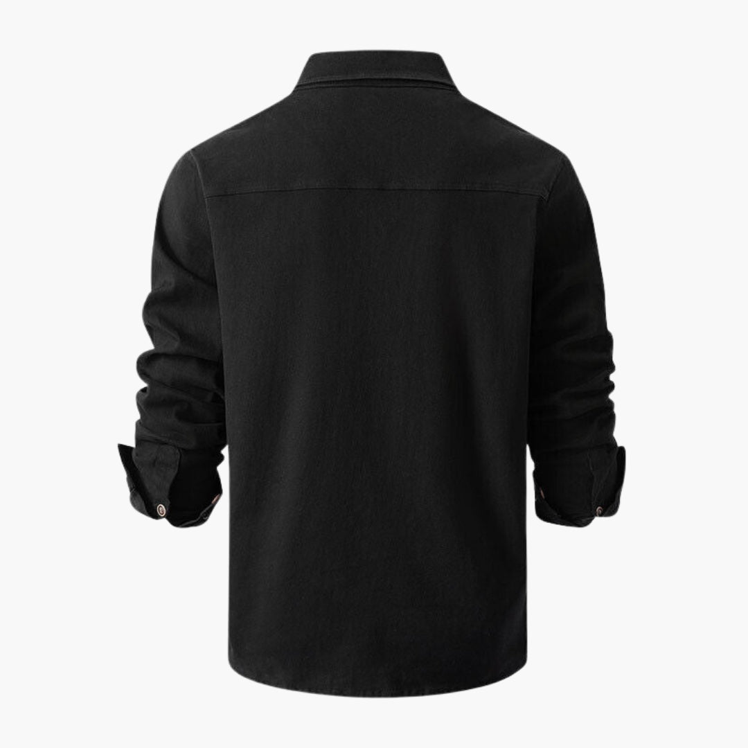 Camicia uomo con tasche sul petto e bottoni