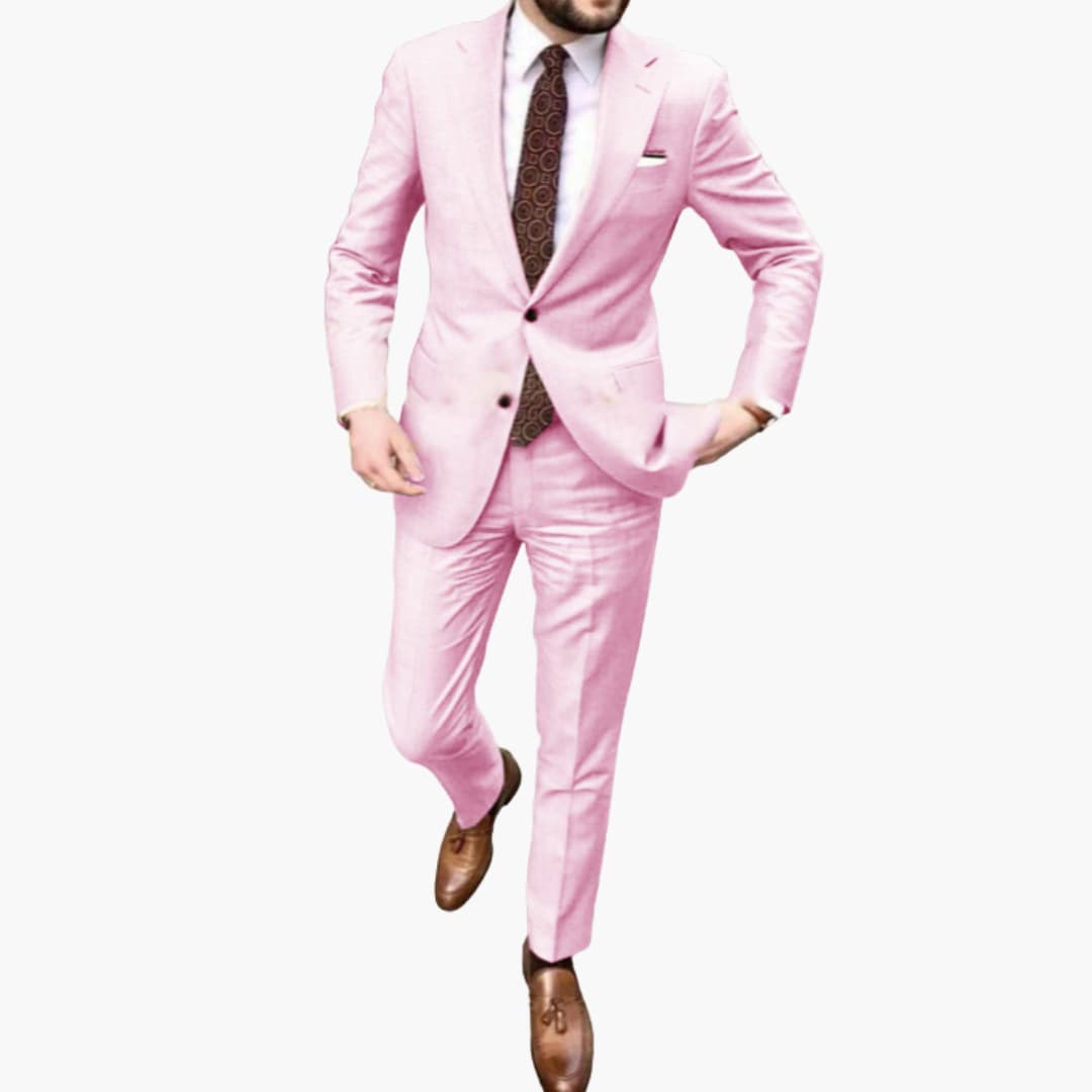 Costume homme deux pièces avec revers classiques et pantalon slim
