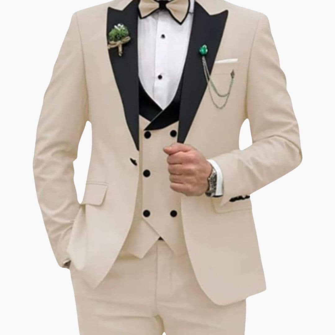 Costume homme trois pièces avec col contrastant et gilet