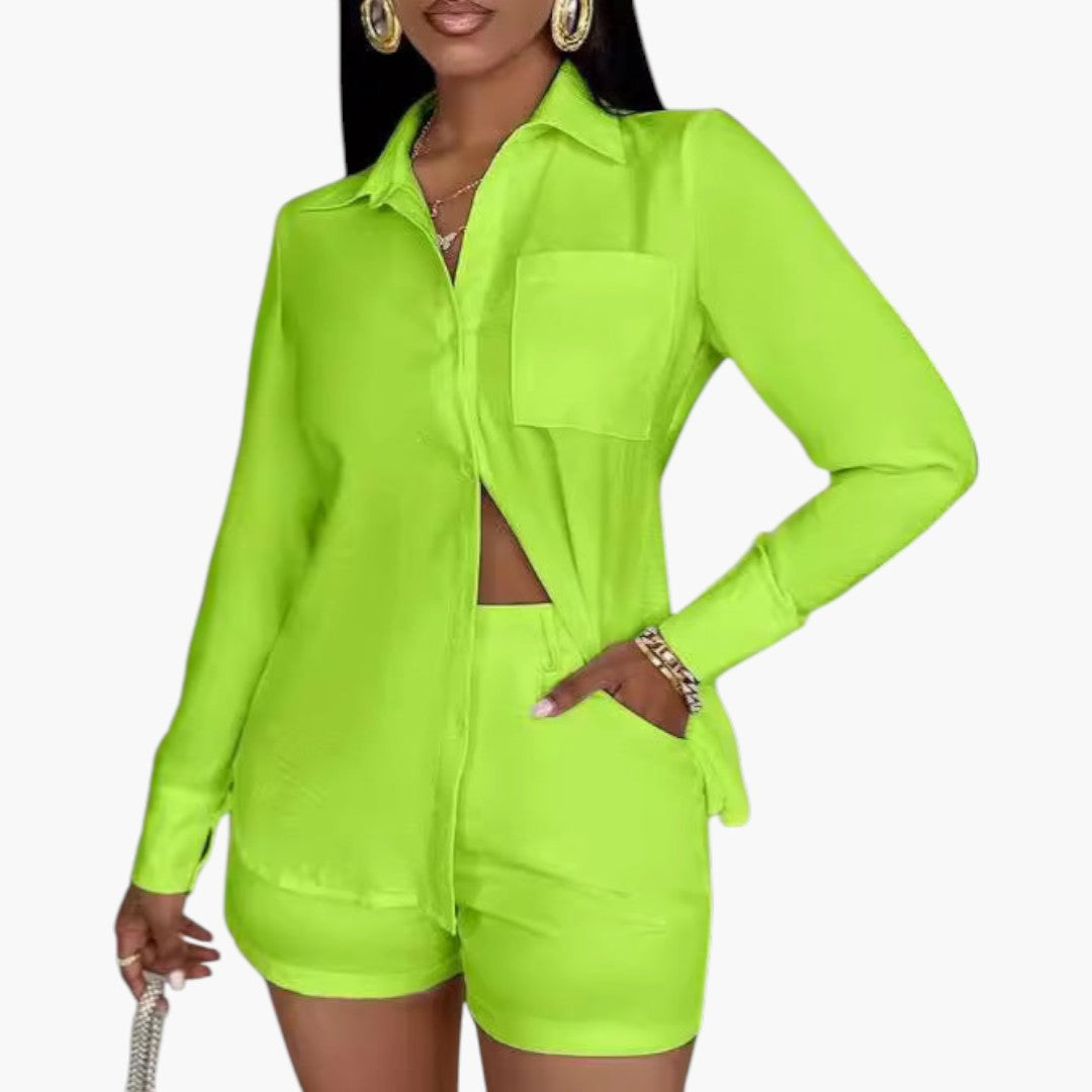 Ensemble Chemises et Shorts femmes a col classique et poches