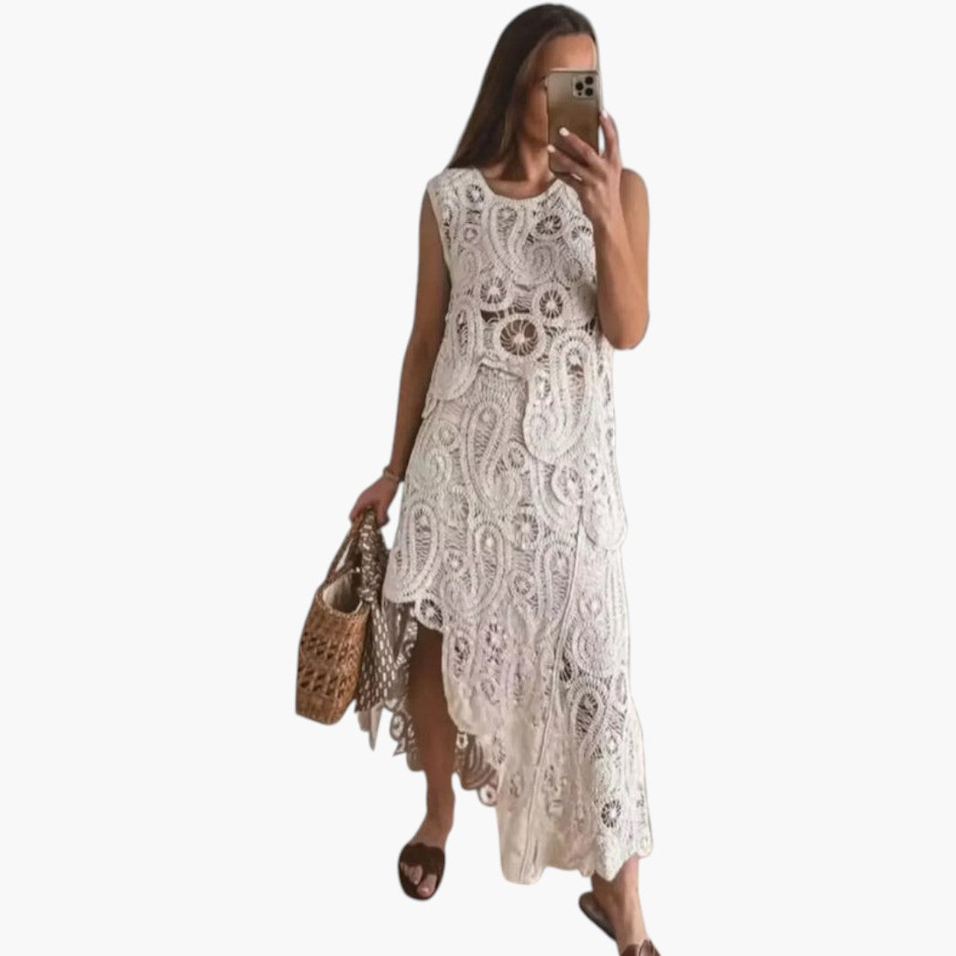 Conjunto Mulher Saia e Top Sem Mangas com Padrão de Croché