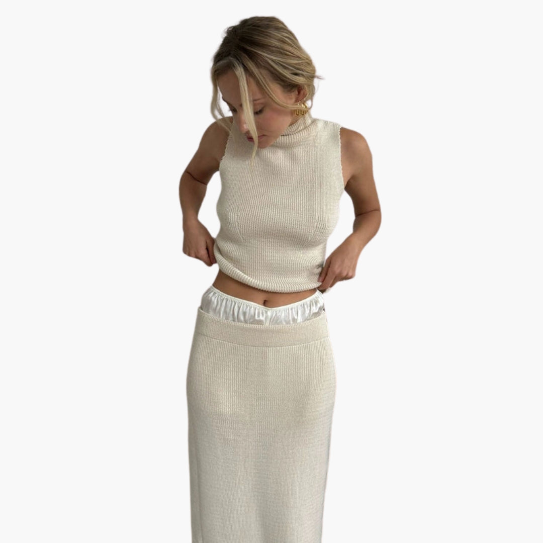 Completo Gonna Donna con Superficie Costolata e Collo Alto
