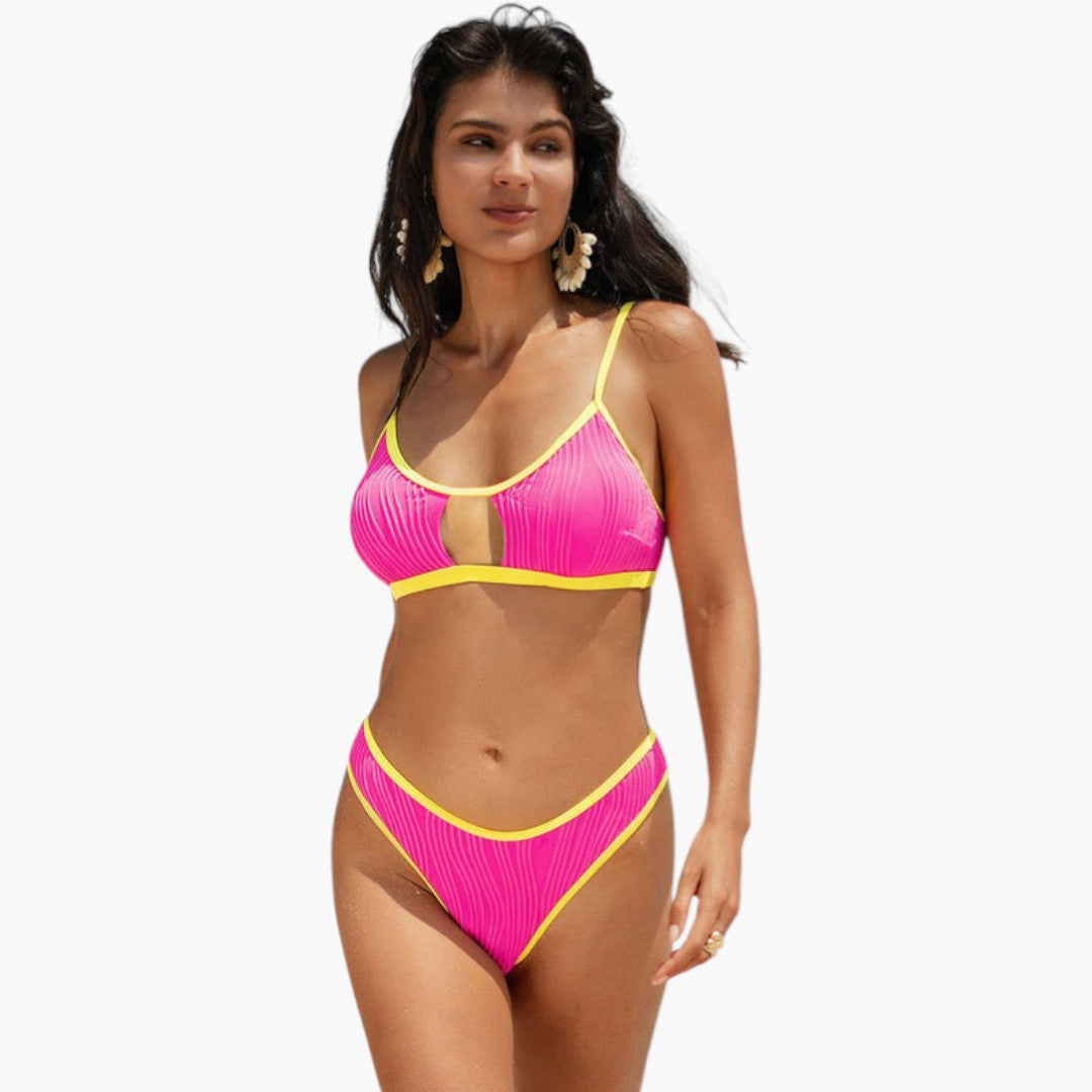 Bikini sæt til kvinder med skulderstroppetop