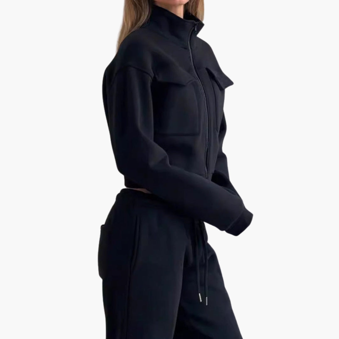 Completo relax donna con top con zip e pantaloni larghi