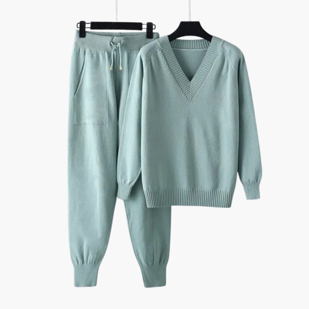 Women's knit lounge set with V-neck top and elastic waist pants