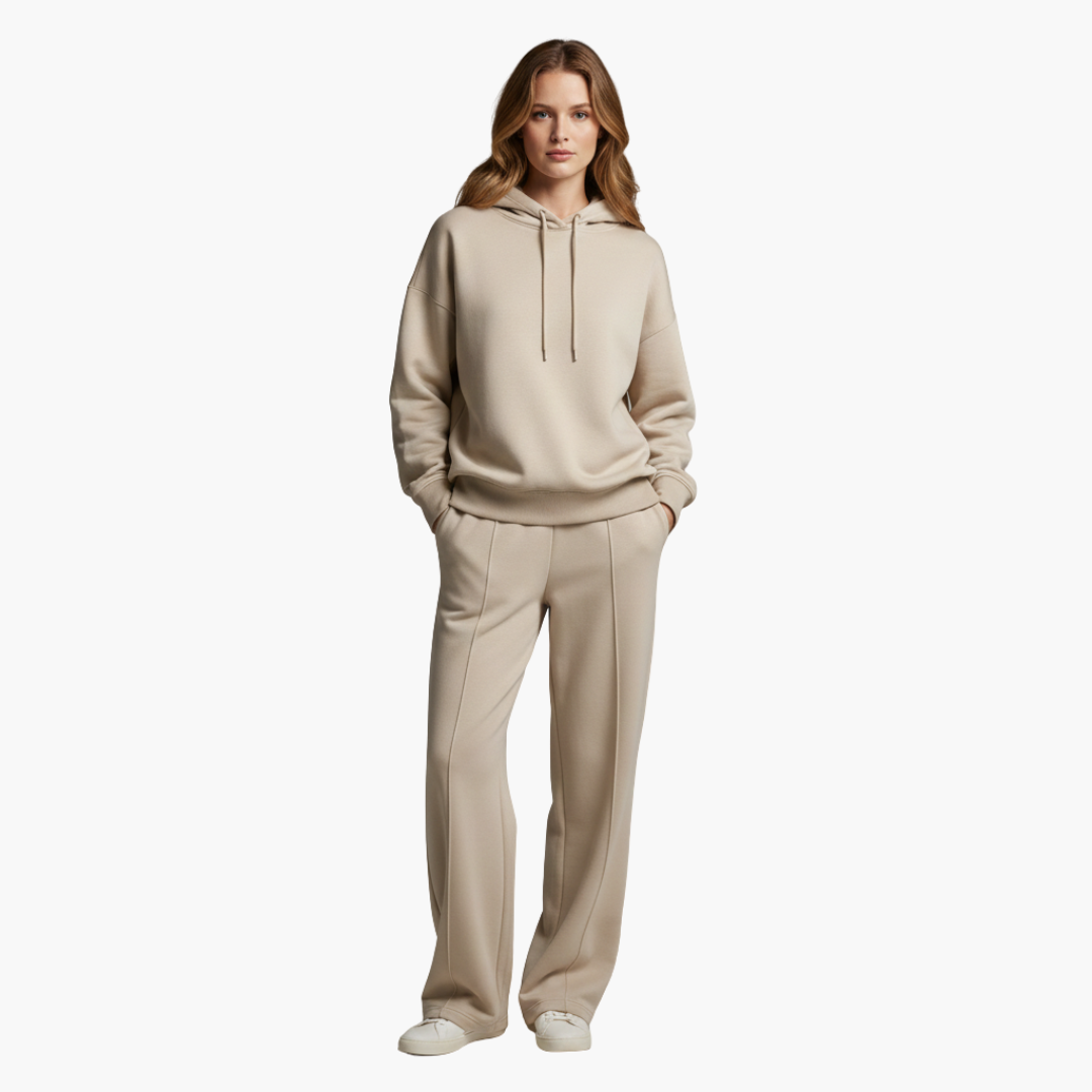 Ensemble deux pièces femme avec haut à capuche