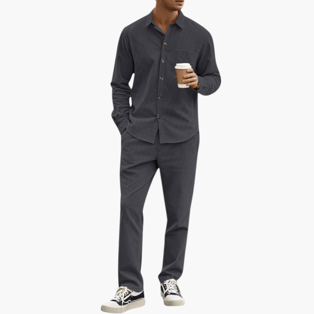 Ensemble deux pièces hommes a chemise rayée et pantalon