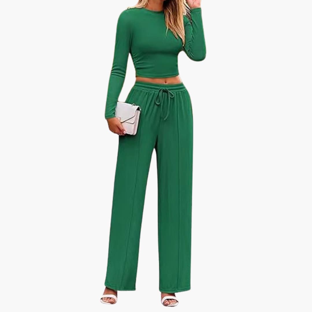 Women's set with long-sleeve top and wide-leg pants