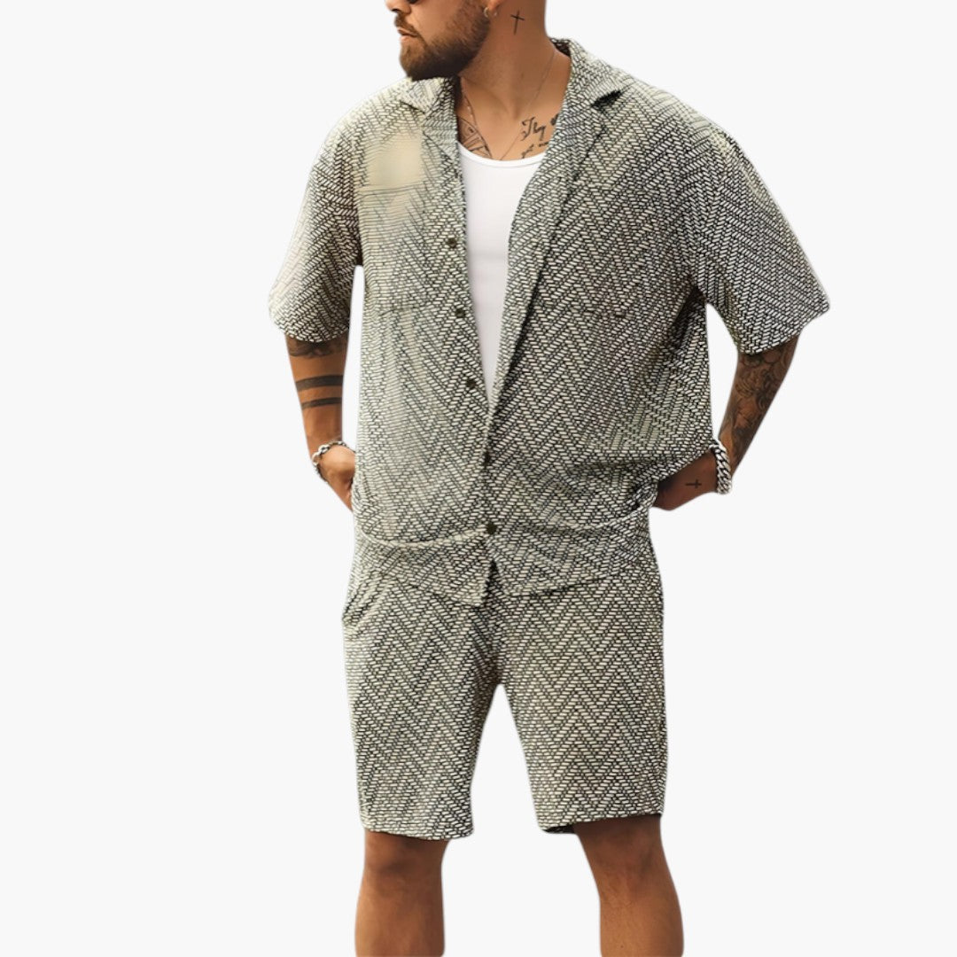 Ensemble hommes en deux pièces avec shorts amples