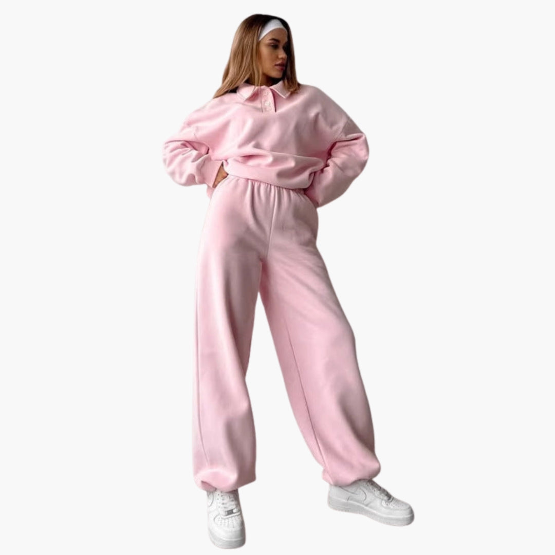 Conjunto polar feminino com gola alta tipo polo e calças largas