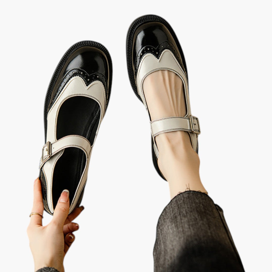 Femmes Chaussures Mary Jane a Bride et Brogue Talon Bas