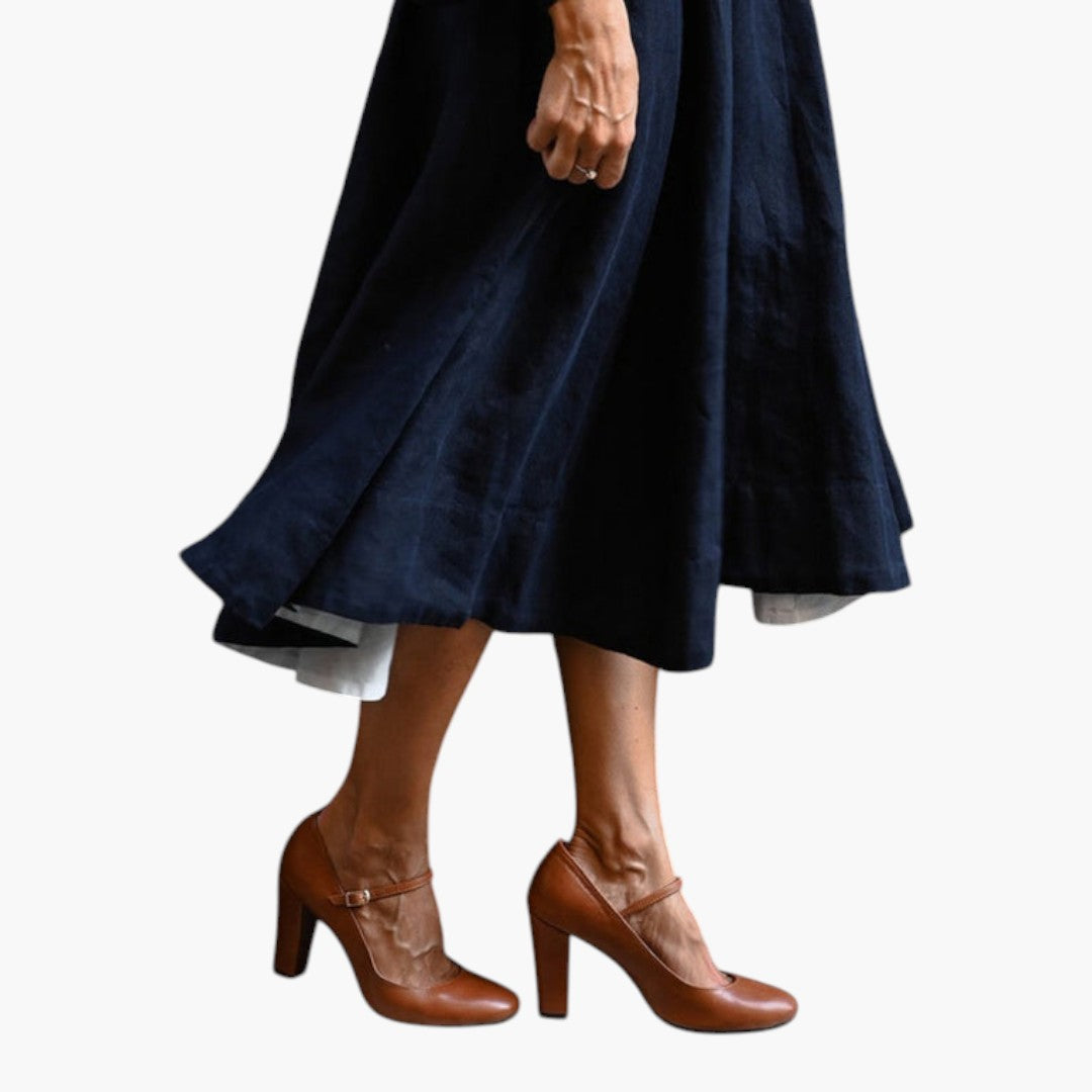 Women's Sandals with Buckle Strap and Low Heel