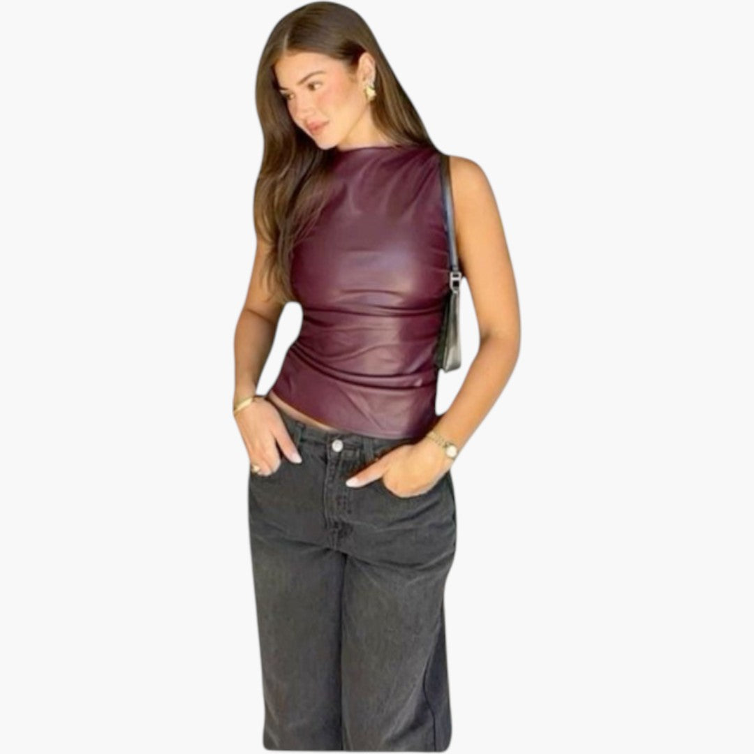 Top donna senza maniche con collo alto e taglio aderente