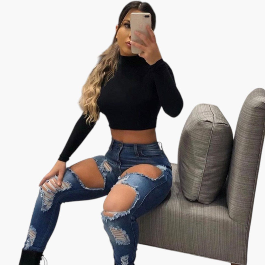Top curto para mulher com gola alta e mangas compridas