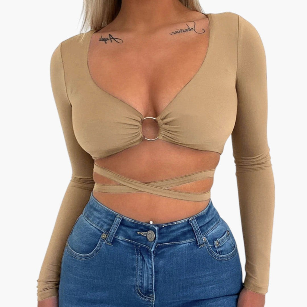Women's cropped top with ring detail and long sleeves