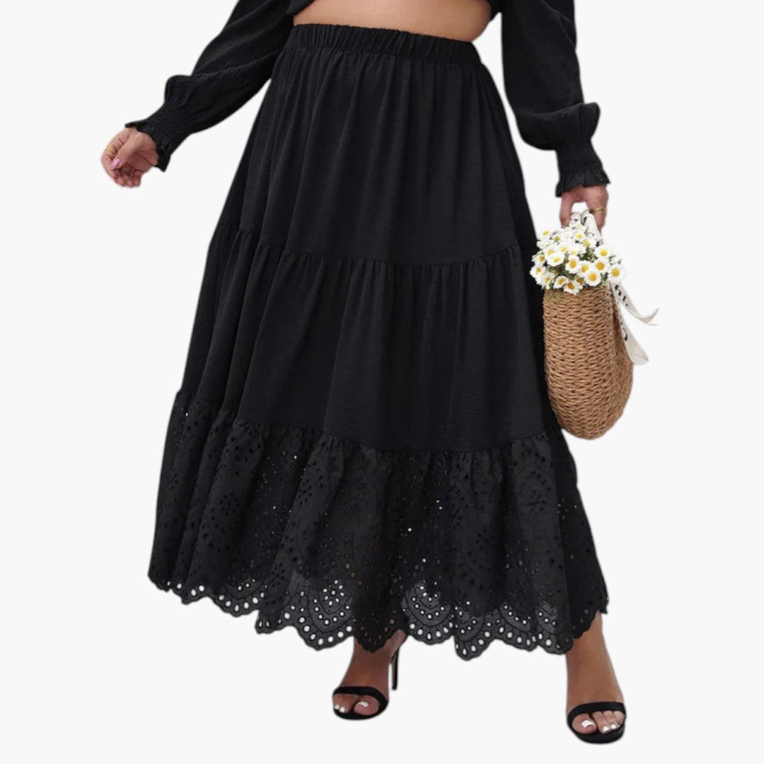 Plus-size skirt for women with elastic waistband