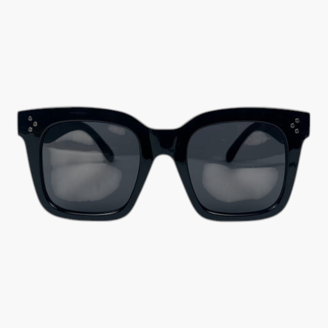 Lunettes de soleil femmes avec monture carrée et verres teintés