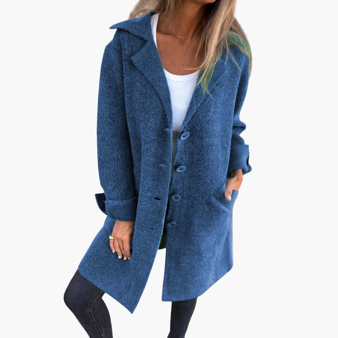 Cappotto lungo donna con colletto a risvolto e chiusura con bottoni