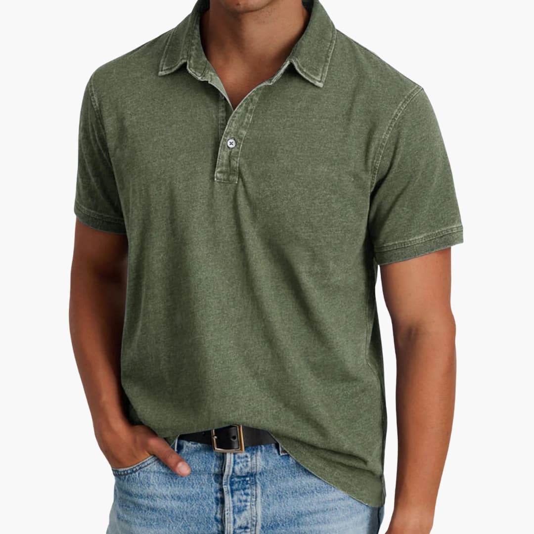 Polo homme à manches courtes avec col V et boutons discrets