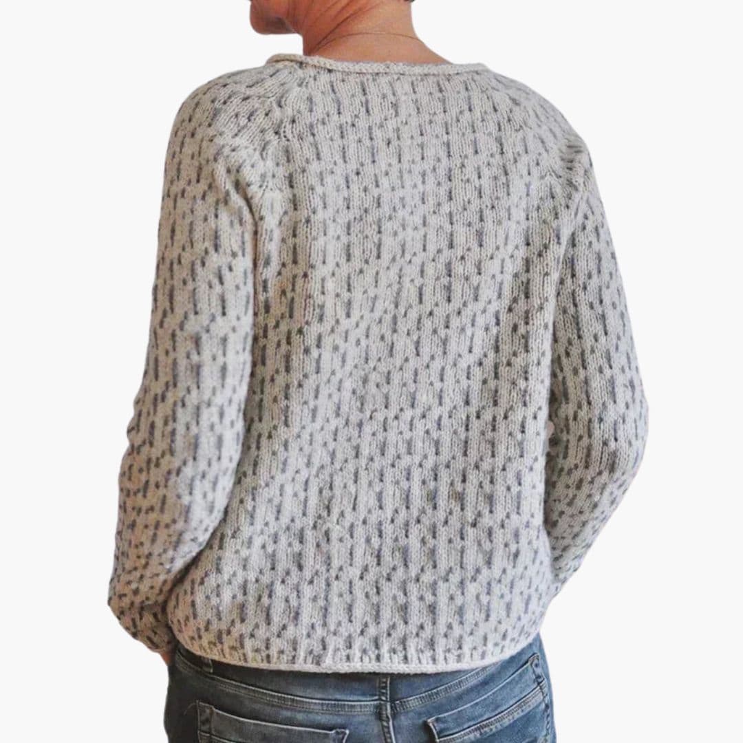 Sweter damski z okrągłym dekoltem i teksturowanym wzorem