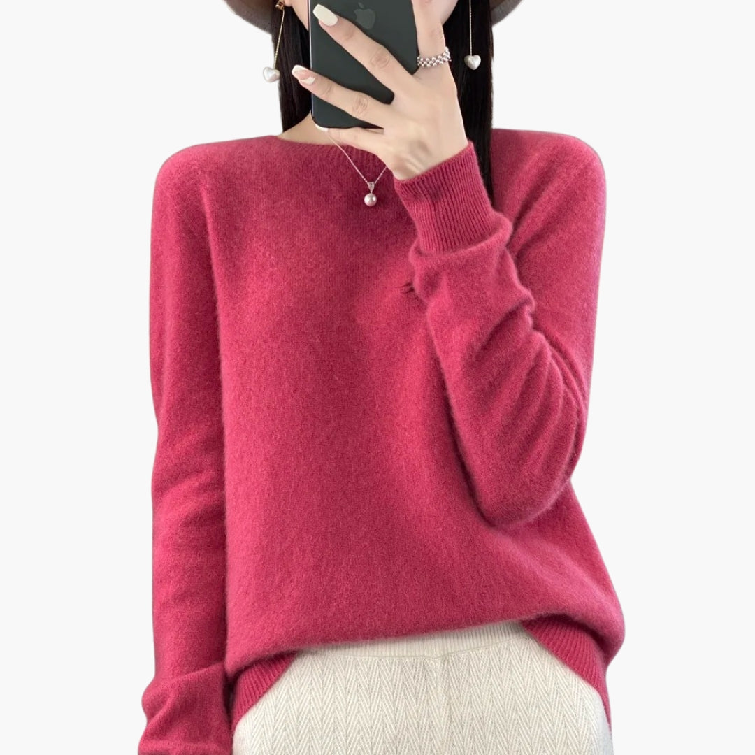 Women's Knit Pullover with Round Neck and Ribbed Cuffs