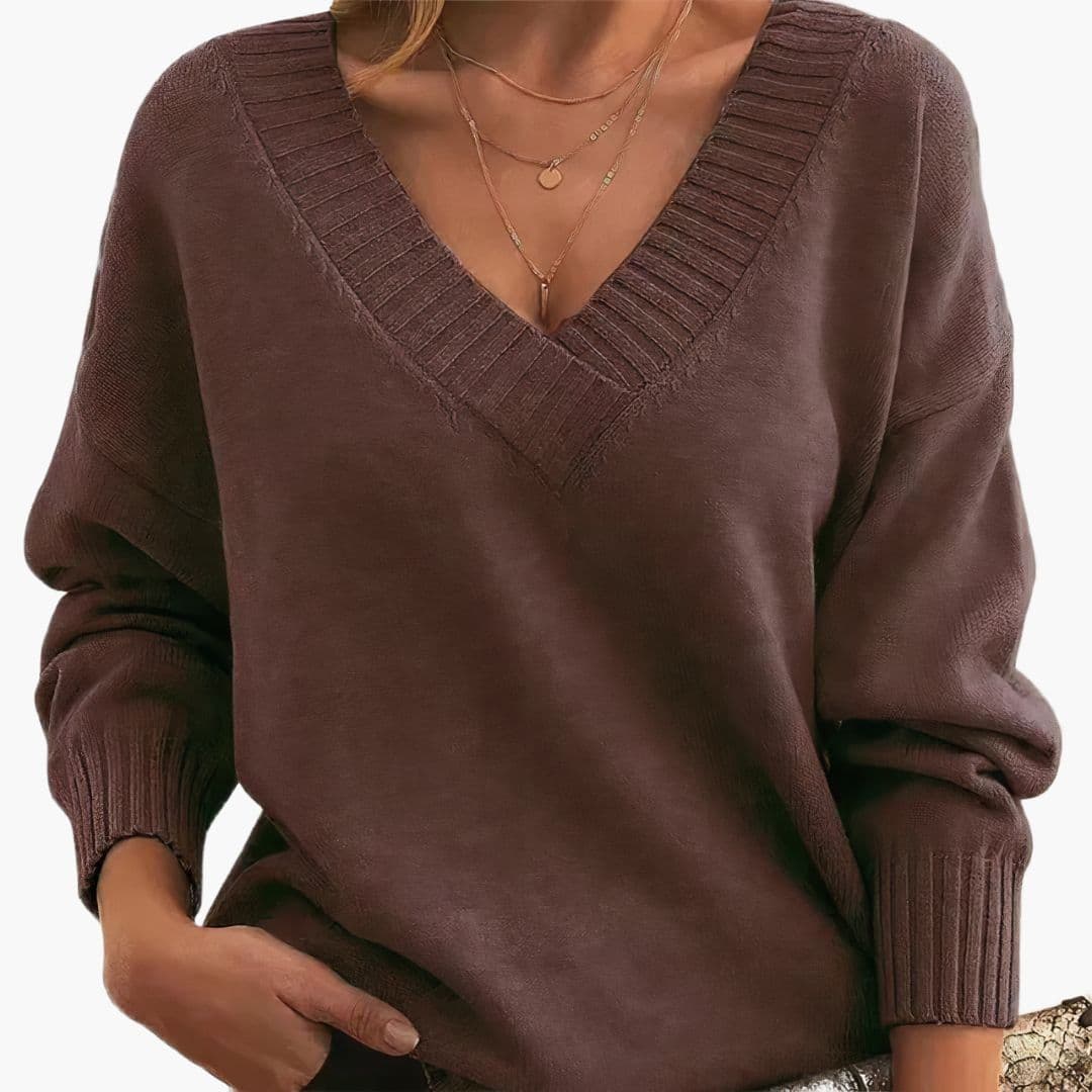 Pull femme col V avec finitions côtelées