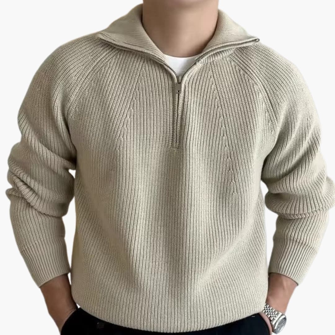 Herresweater med halv lynlås i strik med ribstrikkede manchetter