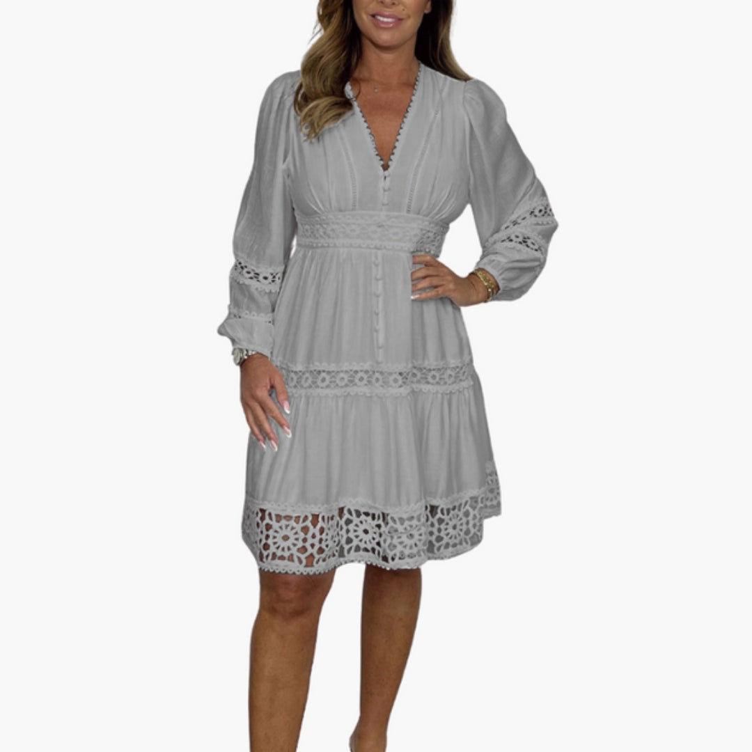 Robe Bohème Femme avec Finitions Décoratives et Col V