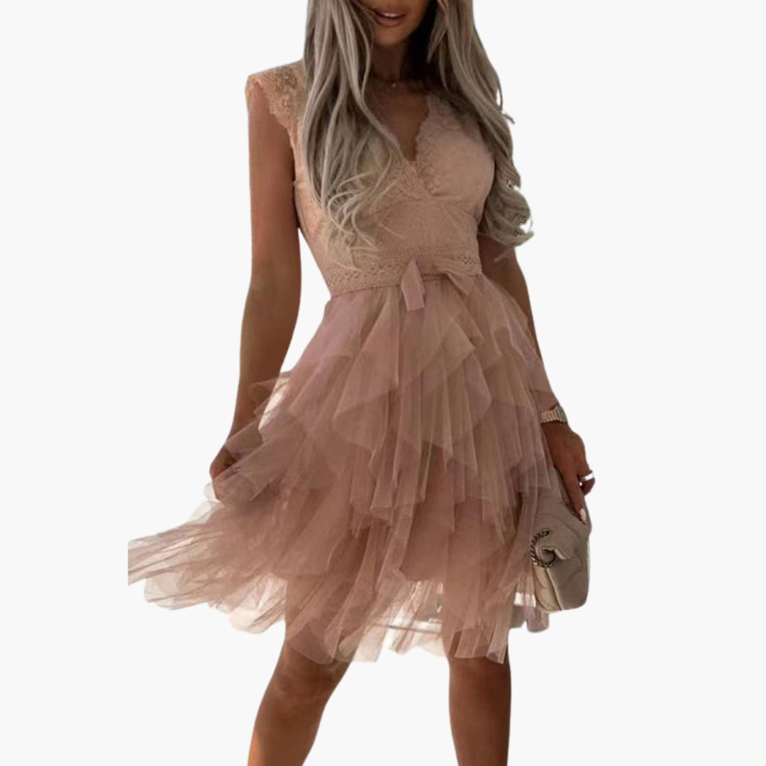 Robe femme asymétrique avec haut en dentelle
