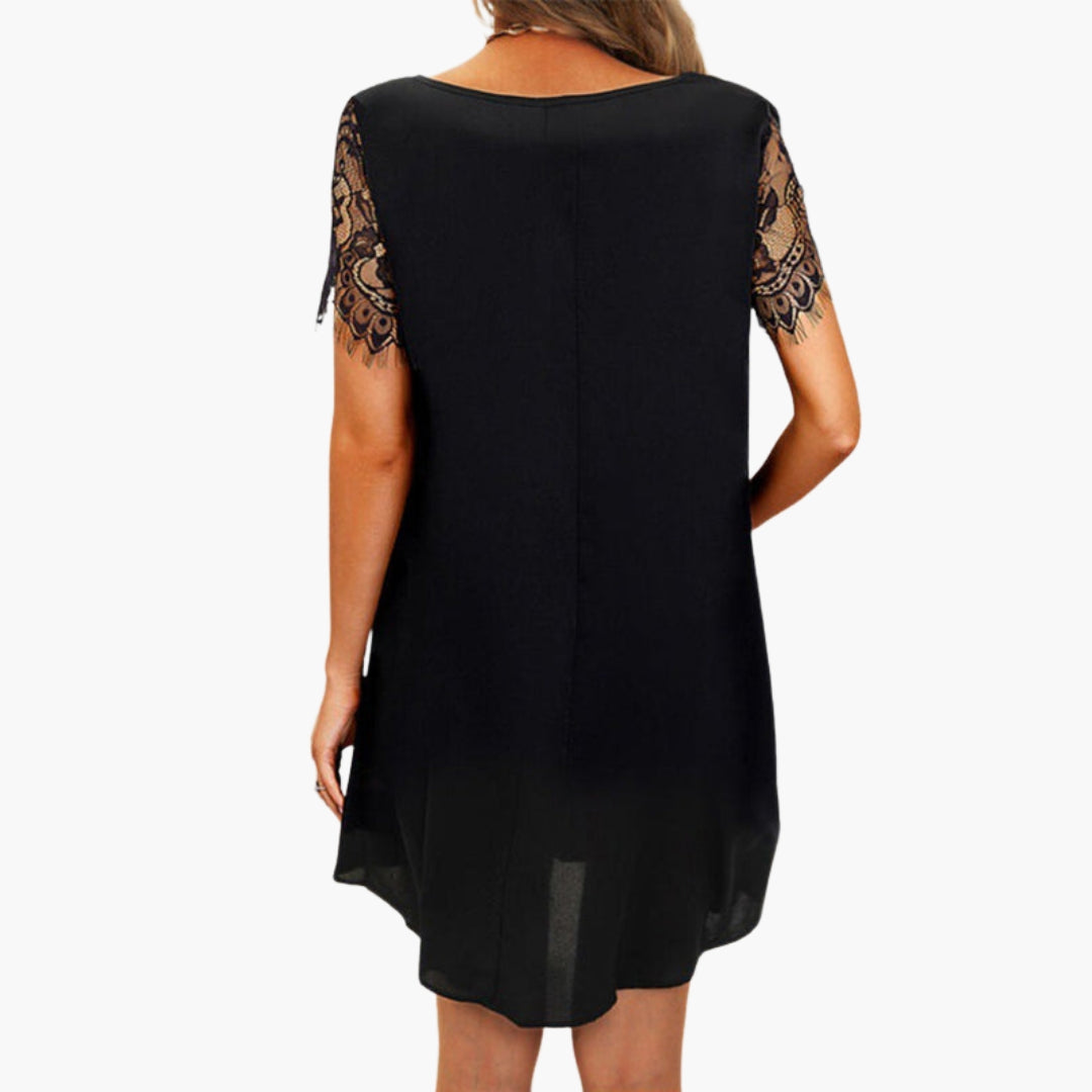 Women's short-sleeved dress with sequin trims