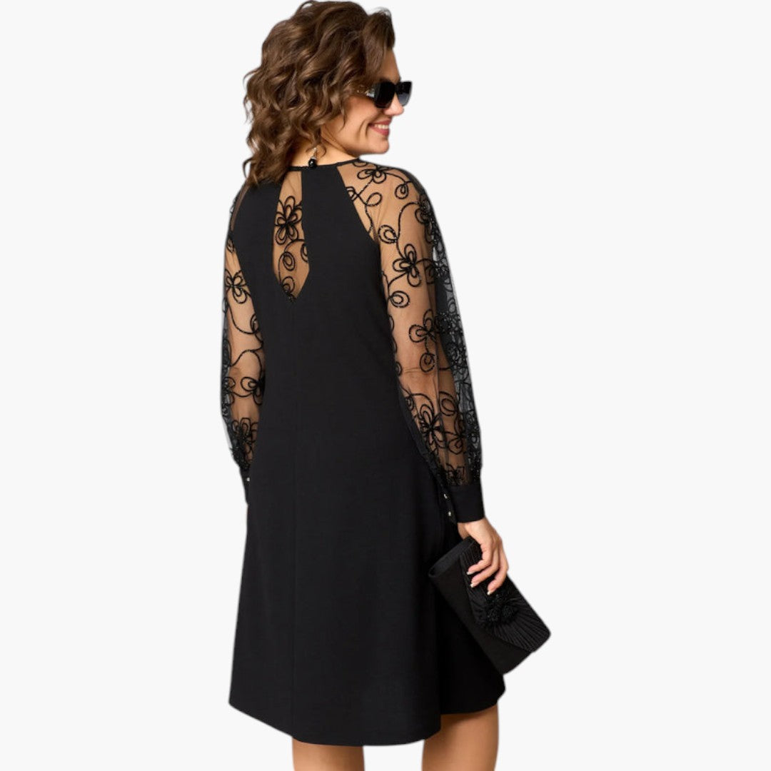Vestido midi feminino com mangas em renda