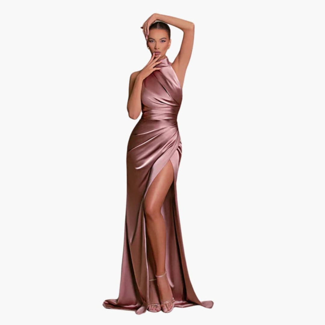 Dress for women with halter neckline and slit
