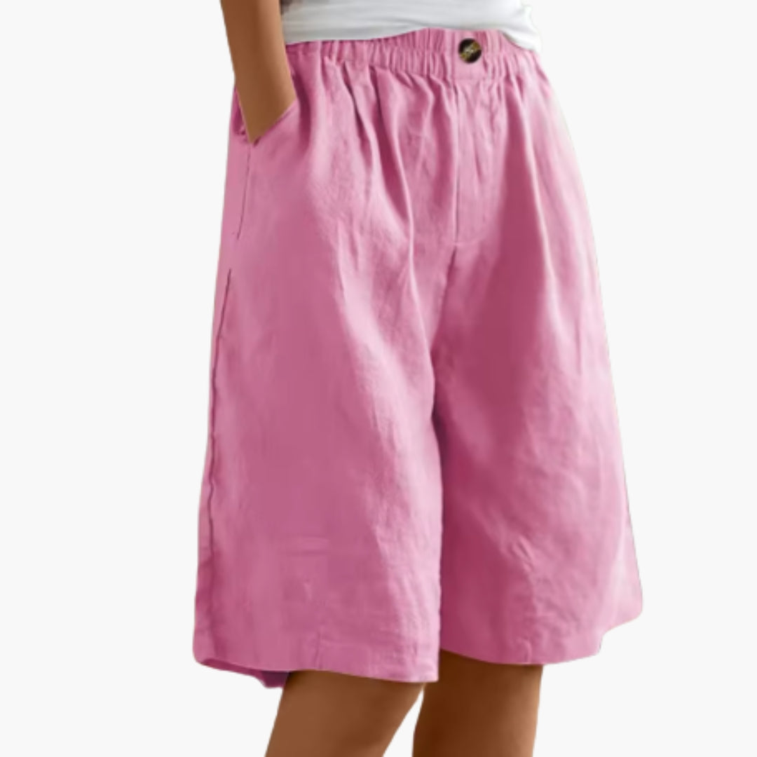 Short feminino com bolsos laterais e cintura elástica