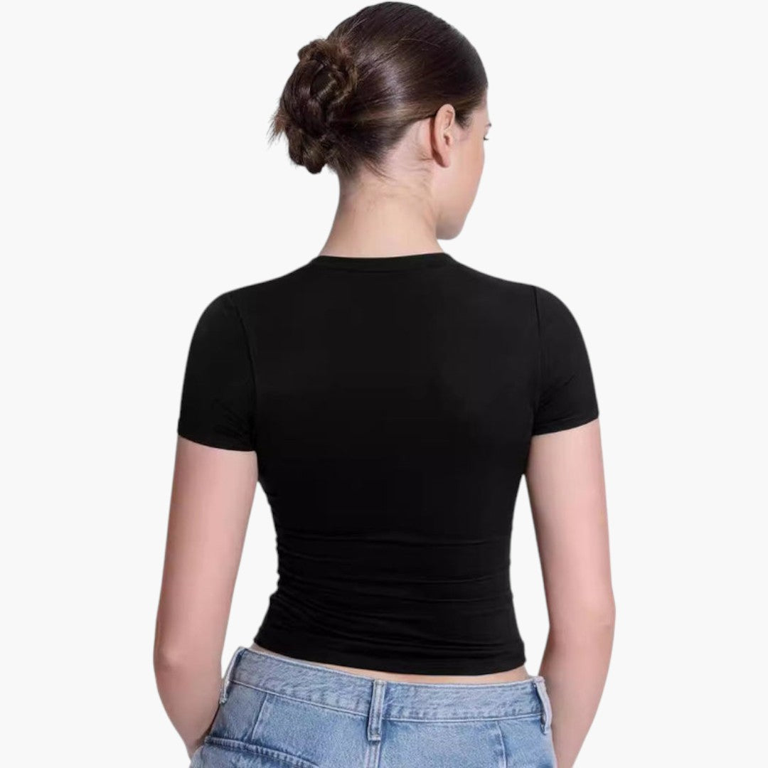 T-shirt til kvinder med rund hals og korte ærmer