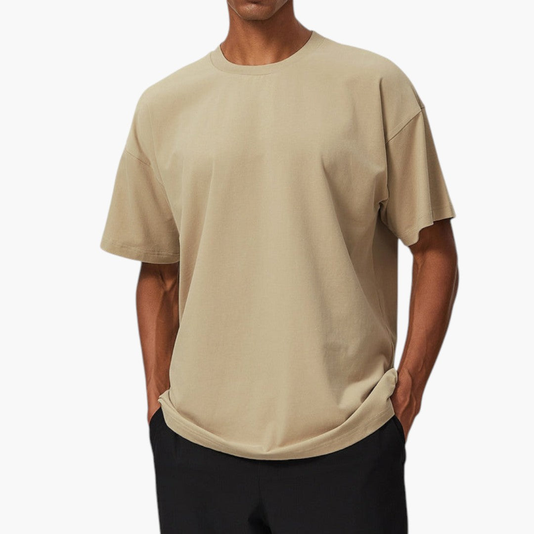 T shirt homme col rond àvec manches courtes