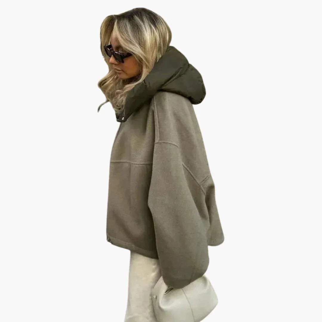Veste pour femme avec capuche surdimensionnée et fermeture éclair