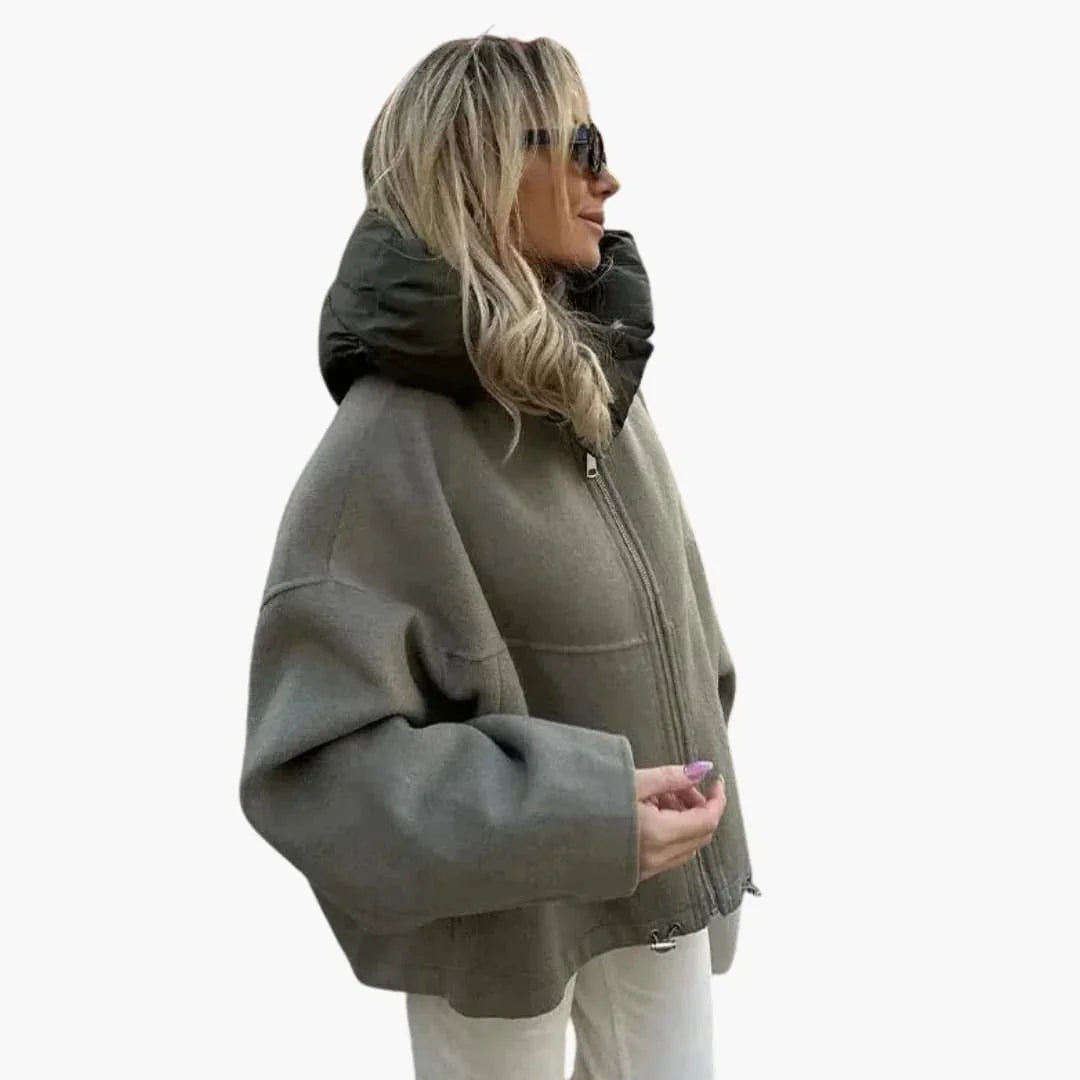 Veste pour femme avec capuche surdimensionnée et fermeture éclair