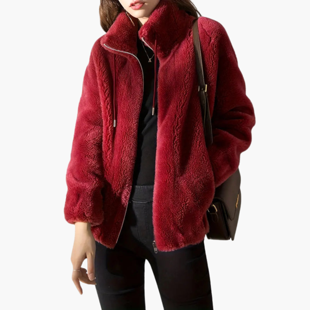 Veste femme en matière duveteuse avec fermeture zippée et col montant